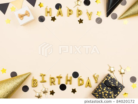 Flat lay elegant birthday candles frame Picture on pik. High quality beautiful photo concept 84020172