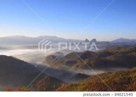 Jinan Maisan sunrise Jinan Maisan sunrise 84021540