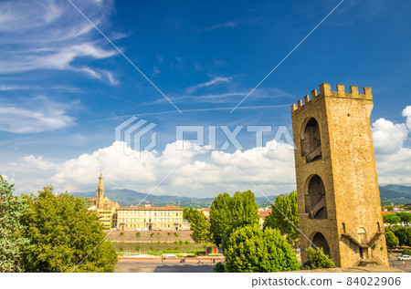 Porta San Niccolo gate tower of defensive walls on Piazza Giuseppe Poggi square Porta San Niccolo gate tower of defensive walls on Piazza Giuseppe Poggi square 84022906