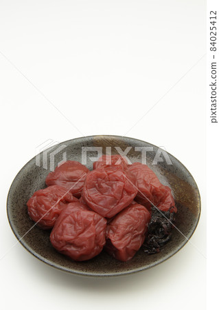 Umeboshi (Minami Takashi) Umeboshi (Minami Takashi) 84025412