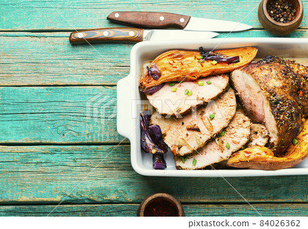 Grilled pork neck with sweet potatoes 84026362