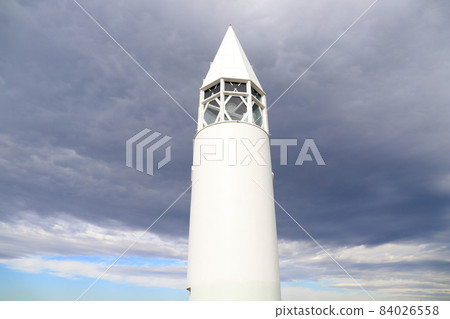 燈塔 84026558