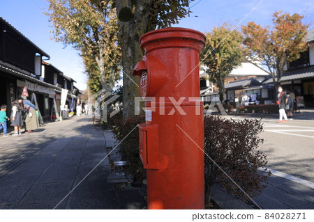 紅色郵箱 紅色郵箱 84028271