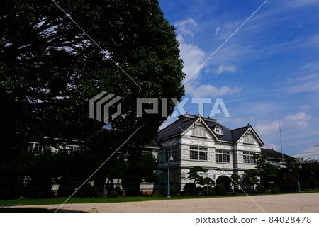 Former Senkyo Elementary School Former Senkyo Elementary School 84028478