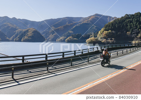 奧多摩湖紅葉之旅 奧多摩湖紅葉之旅 84030910