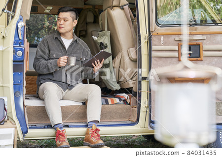 年輕人,露營,露營,旅遊,愛好,休閒,休閒,戶外,露營,露營裝備,韓語 年輕人,露營,露營,旅遊,愛好,休閒,休閒,戶外,露營,露營裝備,韓語 84031435