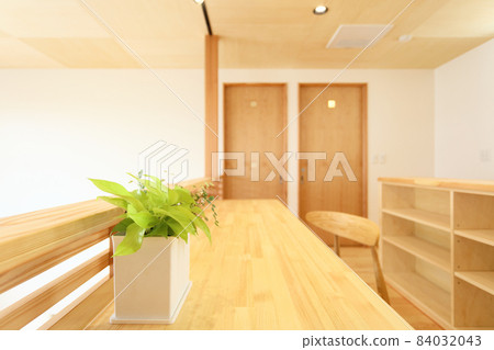 Designer's House Fashionable 2nd floor corridors and halls Designer's House Fashionable 2nd floor corridors and halls 84032043