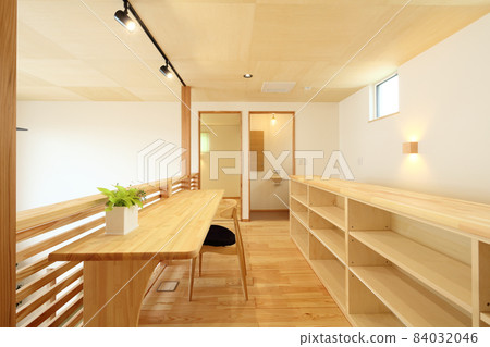 Designer's House Fashionable 2nd floor corridors and halls Designer's House Fashionable 2nd floor corridors and halls 84032046