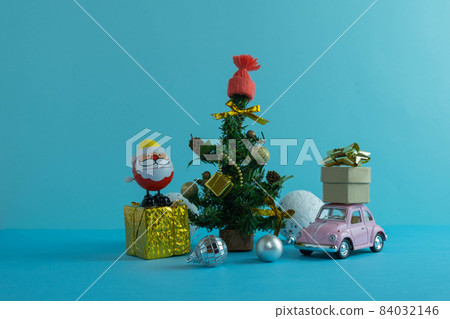New Year card with Santa, gifts and car. New Year concept. Merry Christmas. New Year card with Santa, gifts and car. New Year concept. Merry Christmas. 84032146