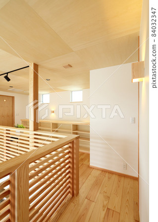 Designer's House Fashionable 2nd floor corridors and halls Designer's House Fashionable 2nd floor corridors and halls 84032347