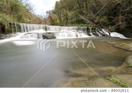 富山縣小矢部市宮島峽 富山縣小矢部市宮島峽 84032611