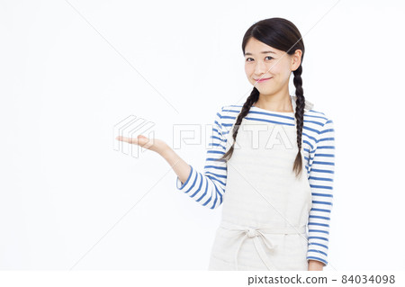 介紹的三十多歲的家庭主婦 介紹的三十多歲的家庭主婦 84034098