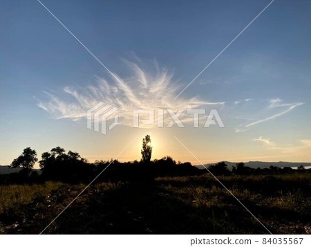 阿納斯塔西婭般的日落 84035567