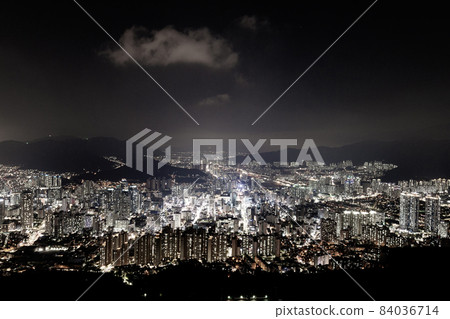 Landscape Night scenery of downtown Busan the view of hwangryeongsan Mountain Bongsudae 84036714