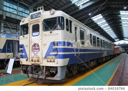 JR East • Kiha 40 series railcar Last Run 84039766