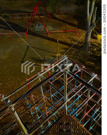 From the jungle gym Teppen From the jungle gym Teppen 84043309