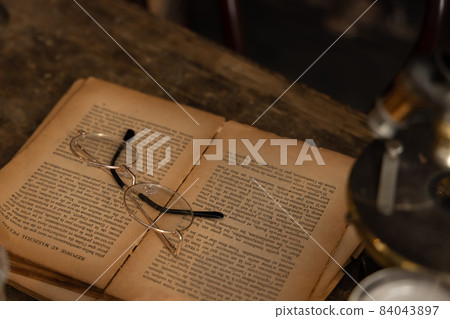 Used books and glasses antique room 84043897