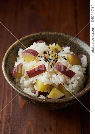 Sweet potato rice 84044754