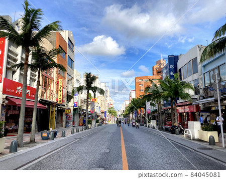 沖繩那霸國際通步行天堂 沖繩那霸國際通步行天堂 84045081