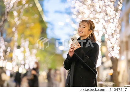 Women / Illuminations / Smartphones Women / Illuminations / Smartphones 84047247