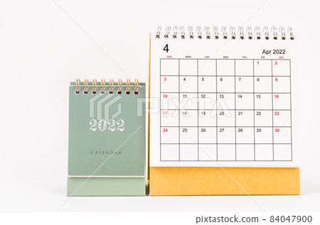 April 2022 desk calendar on white background. April 2022 desk calendar on white background. 84047900