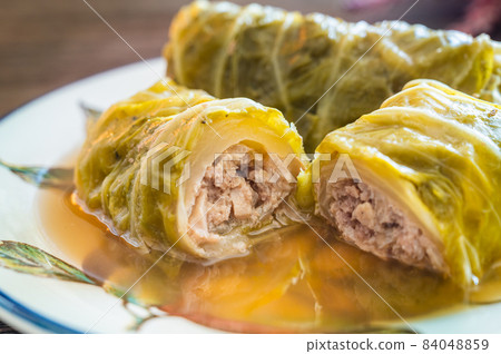 Plenty of stewed roll cabbage Plenty of stewed roll cabbage 84048859