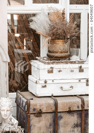 Pile of vintage shabby trunks 84049607