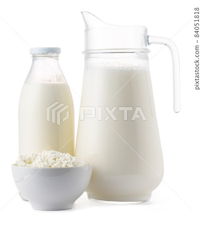 Fresh dairy products milk and cottage cheeese isolated on white 84051818