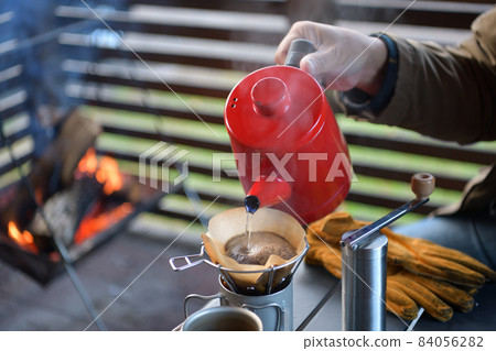 Coffee on the terrace 84056282