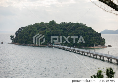 Yaotomi Shrine, Takeshima, Gamagori City, Aichi Prefecture Yaotomi Shrine, Takeshima, Gamagori City, Aichi Prefecture 84056769