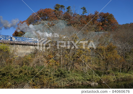 SL Ginga 秋季塔索貝河大橋 SL Ginga 秋季塔索貝河大橋 84060676