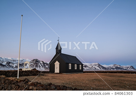 Black church Budakirkja in Snaefellsnes peninsula, Iceland Black church Budakirkja in Snaefellsnes peninsula, Iceland 84061303