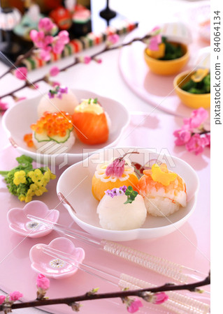 Hinamatsuri peach festival Temari sushi 84064134