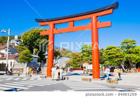 Torii of Kamakura Tsurugaoka Hachimangu Shrine Torii of Kamakura Tsurugaoka Hachimangu Shrine 84065209