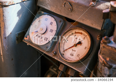 Train tachometer Train tachometer 84066194