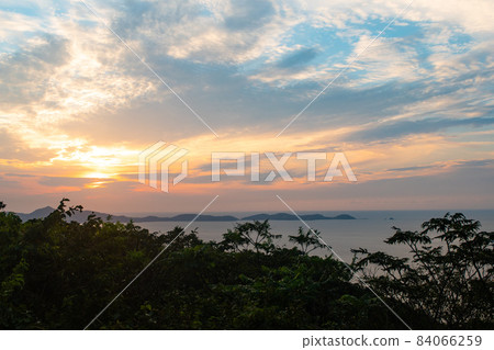 多雲日落 84066259