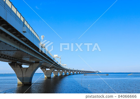 【千葉縣木更津市】東京灣Aqualine和藍天景色 84066666