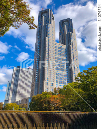 東京都新宿區的東京都廳1號樓 東京都新宿區的東京都廳1號樓 84074764