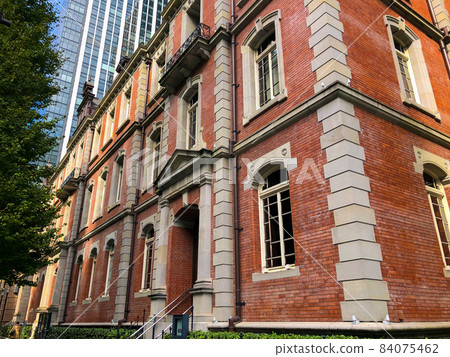 Tokyo Marunouchi / Mitsubishi Ichigokan and Marunouchi Park Building Tokyo Marunouchi / Mitsubishi Ichigokan and Marunouchi Park Building 84075462