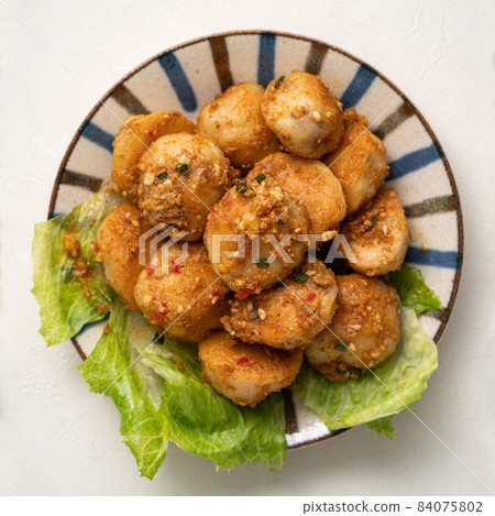 金沙花枝丸 金沙 花枝丸 鹹蛋 鹹蛋黃 cuttlefish ball イカボール 84075802