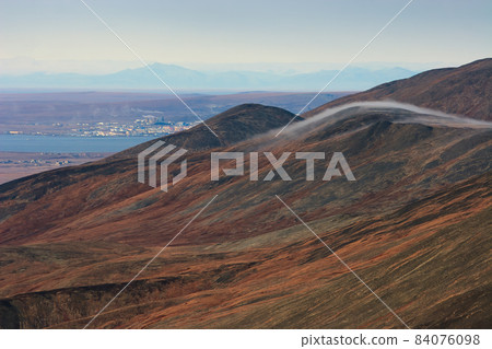 Autumn Arctic landscape. 84076098