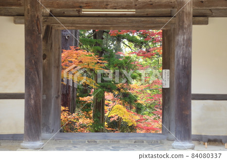 江東三山（天台宗）西明寺/重要文化遺產二天門[滋賀縣高良町] 84080337