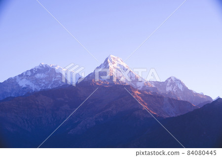從博卡拉、尼泊爾喜馬拉雅山朝日、安納普爾納等喜馬拉雅山脈徒步風景點 84080445