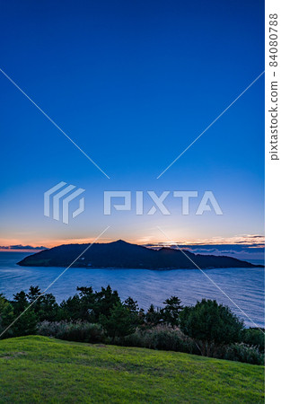 金華山的黎明（宮城縣石卷市） 84080788