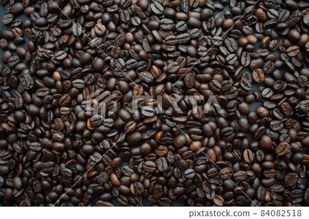 Coffee beans bird's-eye view 84082518