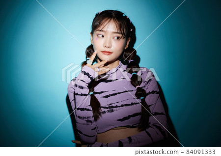 Beauty portrait of young female seal makeup 84091333