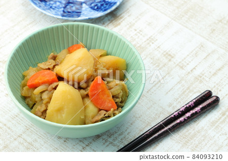 Meat and potatoes Meat and potatoes 84093210