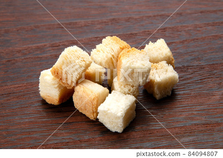 Croutons 84094807