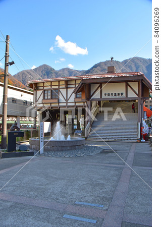 Toyama area railway Unazuki Onsen Station Toyama area railway Unazuki Onsen Station 84096269