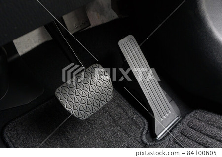 Brake accelerator Brake accelerator 84100605